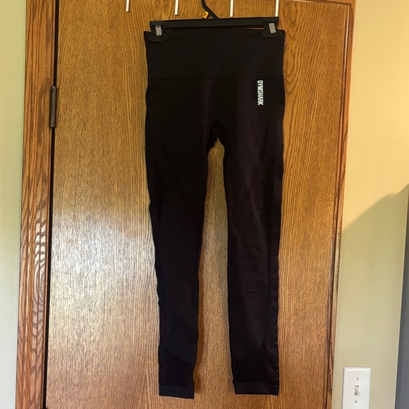 Gymshark Pants - GYMSHARK Black Active Leggings